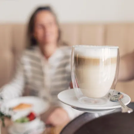 호텔 Boutique Zach 3*