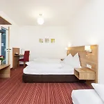 Boutique Zach Hotel