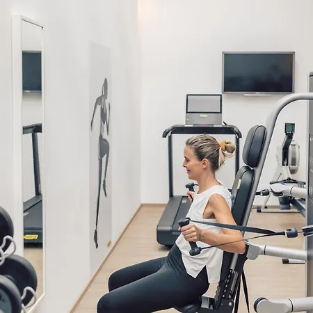 Boutique Zach מלון