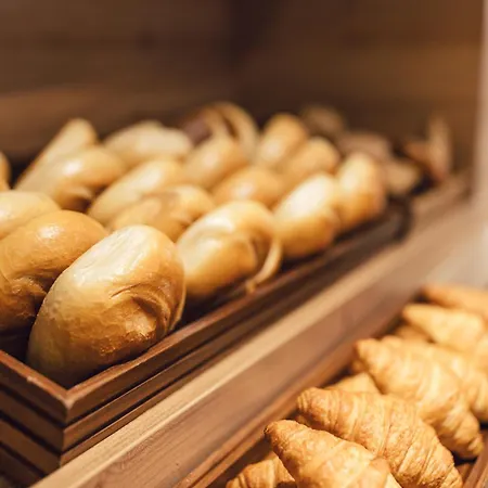 Boutique Zach מלון 3*