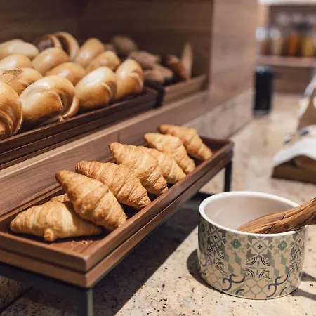 Boutique Zach מלון