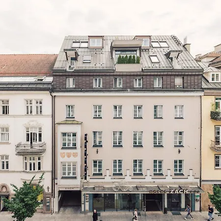 מלון Boutique Zach 3*