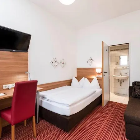 Boutique Zach מלון 3*