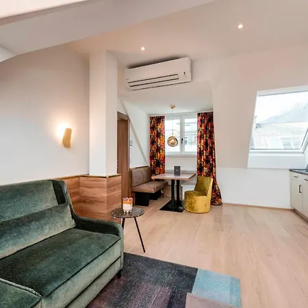מלון Boutique Zach אינסברוק